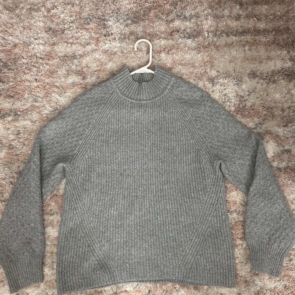 Calvin Klein Women's Gray Turtleneck Sweater